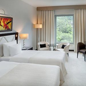 Castle Hill View Guest room 2 Twin or Single Beds